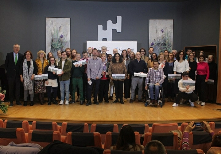 CaixaBank y Fundación Ávila reconocen en un acto a las 22 entidades beneficiarias de la ‘Convocatoria de Acción Social 2023’
